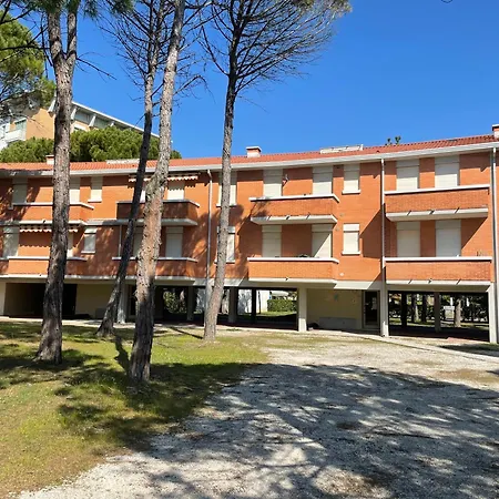 Apartmán La Zagara Bibione, Near *